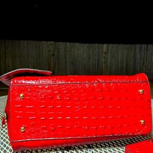 Color:Candy Apple Red*3pcs Set includes Handbag with matching wallet& coin purse